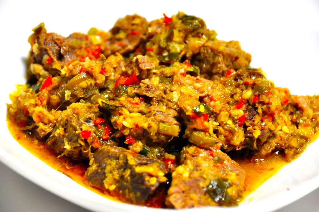 Tinoransak berbumbu dari entri Budaya Indonesia.