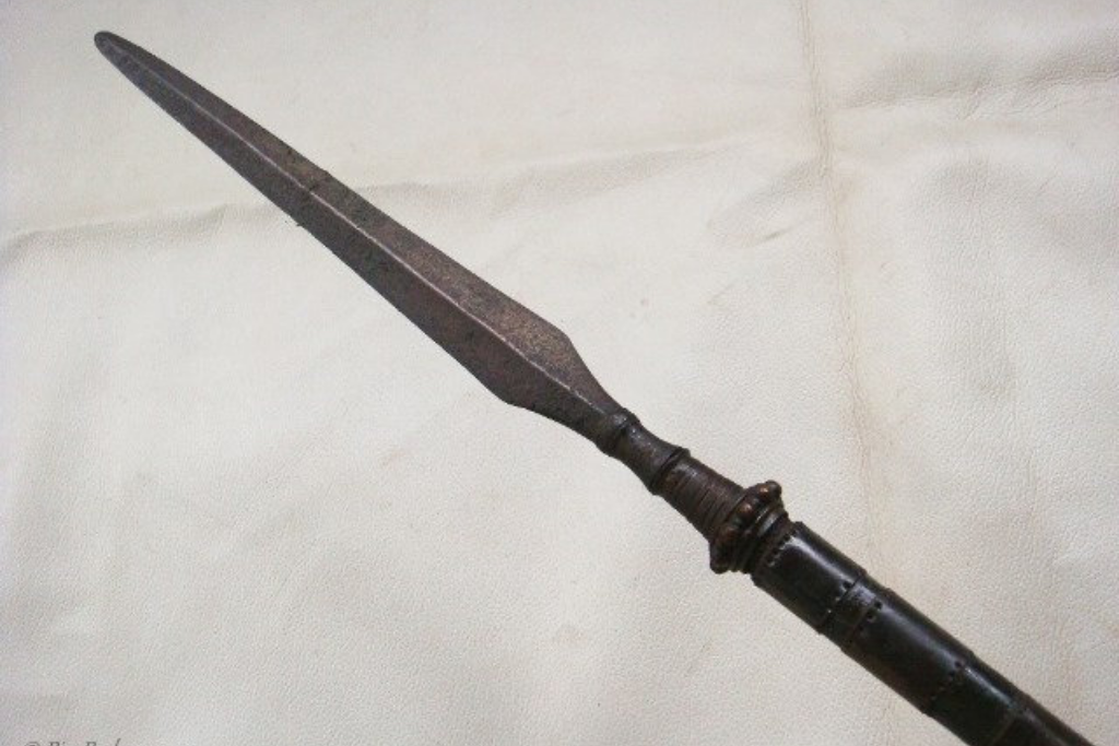 Tombak Batak. Sumber gambar pada laman Batakita: pisopodang.